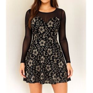 Material Girl lace and sheer fit & flare skater dress sweat heart neckline SZ SM